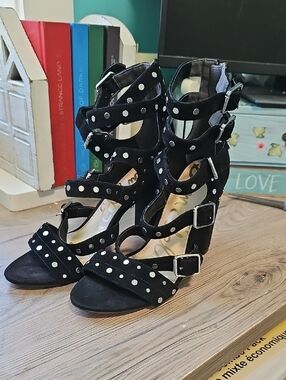 Sam Edelman Black Studded Multi-Buckle Block Heel Sandals Size 8 Like New